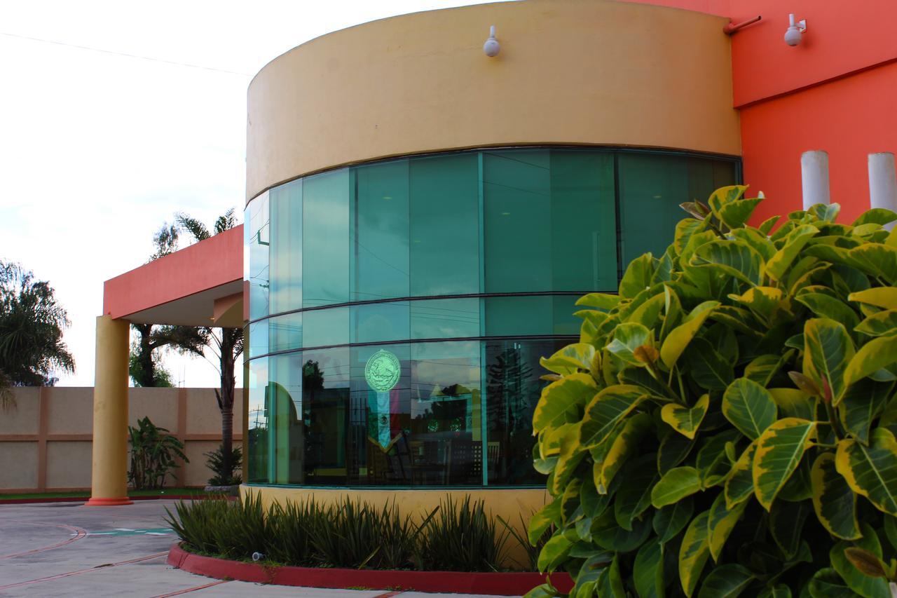 Hotel Real De Cortes Los Reyes  Esterno foto